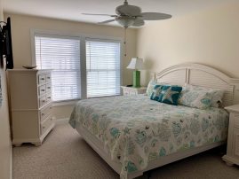 Luxury Wildwood Condo with Pool, 1 Block to Beach | Wildwood, New Jersey